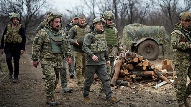Putin Donbass'a yönelik askeri operasyon başlattıklarını duyurdu