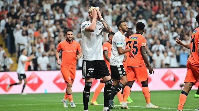Beşiktaş Başakşehir maçı sonrası zirve el değiştirdi: 0-1