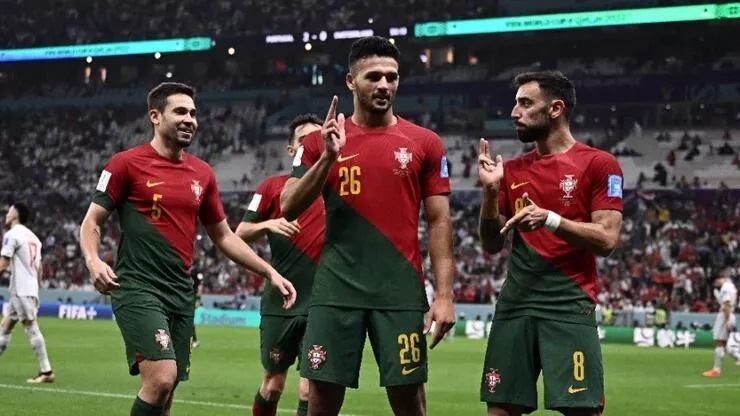 Portekiz, İsviçre'yi 6-1'le geçerek çeyrek finale adını yazdırdı