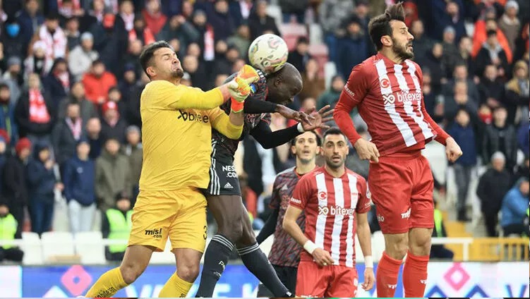 DG Sivasspor: 1 - Beşiktaş: 0