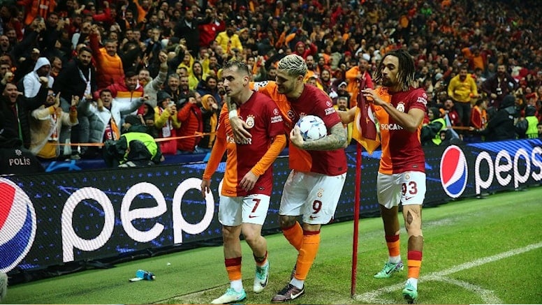 Galatasaray Manchester United maçında gol yağmuru: 3-3