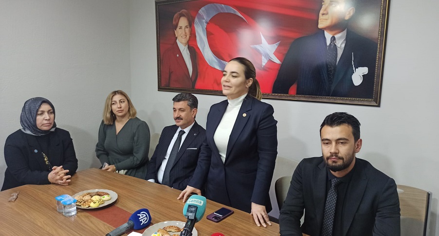 İYİ Parti'den Akşener-Özel görüşmesinin ardından ilk değerlendirme: Pazartesi günü netleşecek