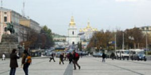 Kiev halkı şehri boşaltıyor