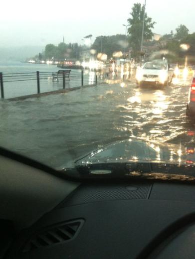 İstanbul Yağmura Teslim Oldu 14