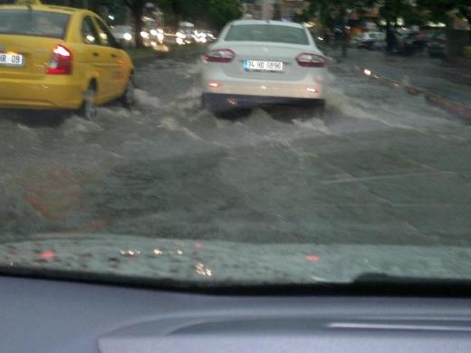 İstanbul Yağmura Teslim Oldu 16