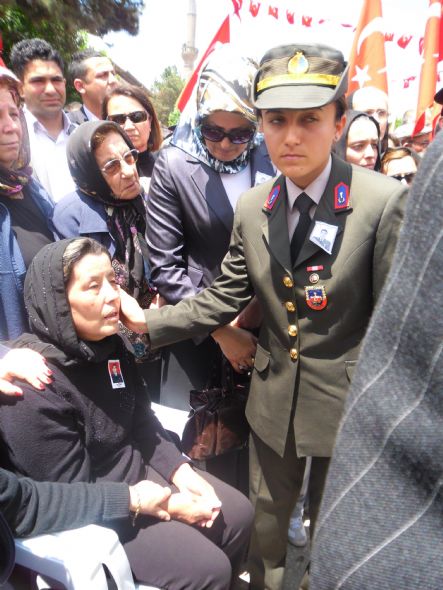Kurşunlu Şehidini Uğurladı 14