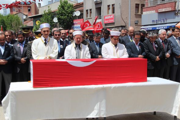Kurşunlu Şehidini Uğurladı 20