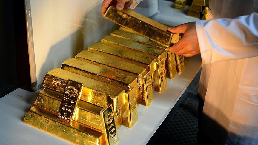 FETÖ'den ihraç edilen eski savcının amcasının kasasında 100 kilo altın