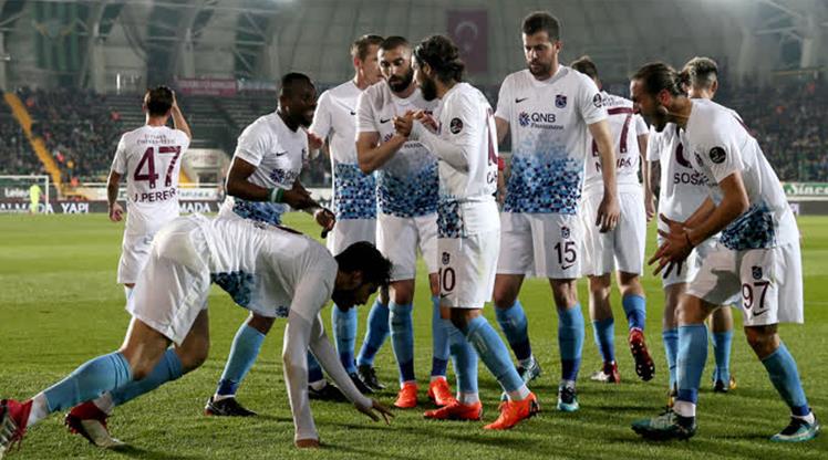 Teleses Mobilya Akhisarspor: 1 - Trabzonspor: 3