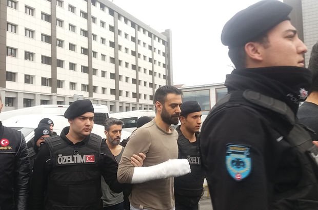 Ünlü oyuncu Adnan Koç uyuşturucudan tutuklandı