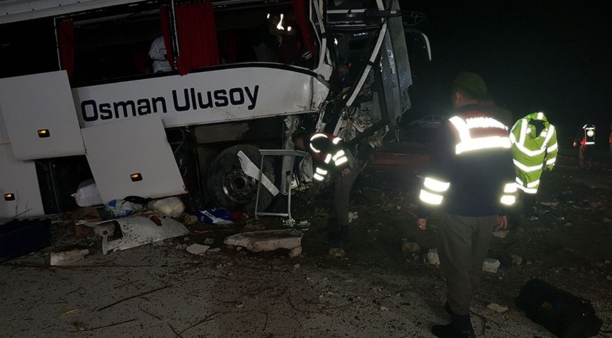 Çorum’da otobüs kazası! İki ölü, 33 yaralı