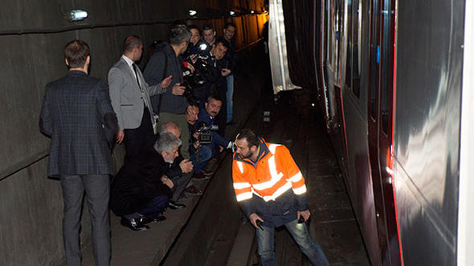 Ankara'da metro kazası: 2 gün metro yok