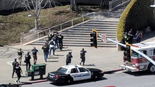 YouTube'un merkezine silahlı saldırı