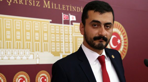 CHP'li Erdem'in yurt dışına çıkışına izin verilmedi