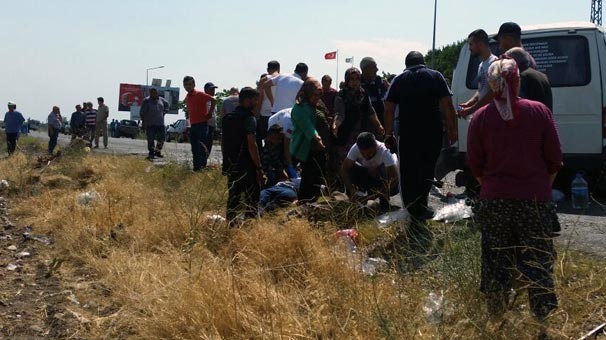 Manisa'da feci kaza: 2 ölü, 8 yaralı