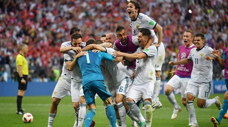 İspanya'ya büyük şok! Rusya penaltılarda tarih yazdı...