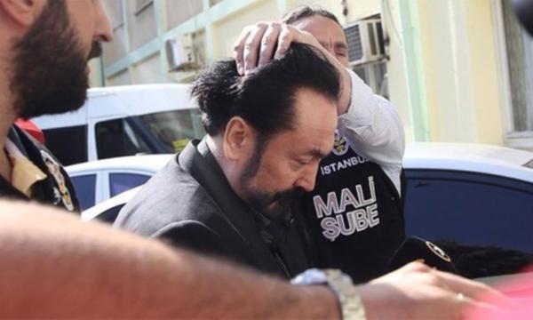 Sabaha karşı dev operasyon… Aralarında Adnan Oktar’ın da bulunduğu çok sayıda isim gözaltında