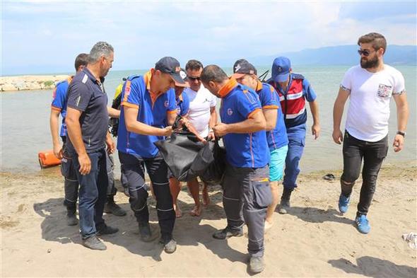 İznik Gölü’nde facia! İki çocuk boğuldu