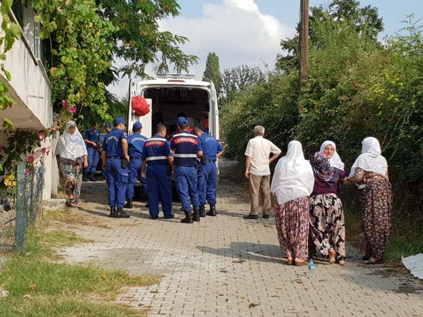 Miras kavgasında ağabeyini öldürdükten sonra intihar etti