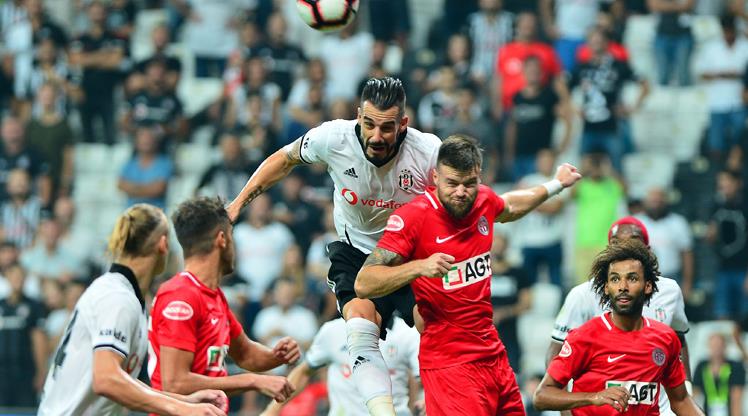 Beşiktaş: 2 - Antalyaspor: 3