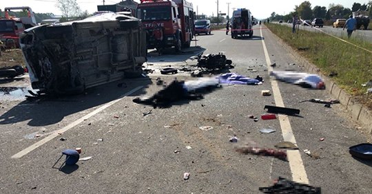 Sakarya’da trafik kazası: 7 ölü, 2 yaralı