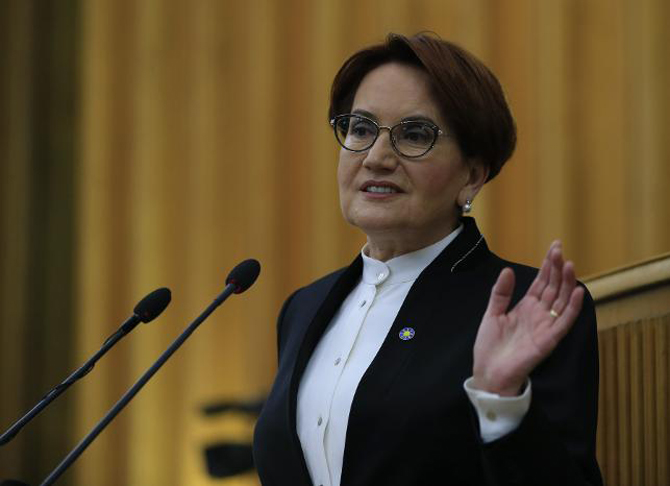 Meral Akşener: ABD'de hazırlıklar yapıldı, papazı karşılayacak komite hazırdı