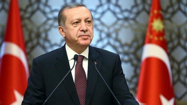 Emeklilikte yaşa takılanları eleştiren Cumhurbaşkanı Erdoğan 46 yaşında emekli olmuş