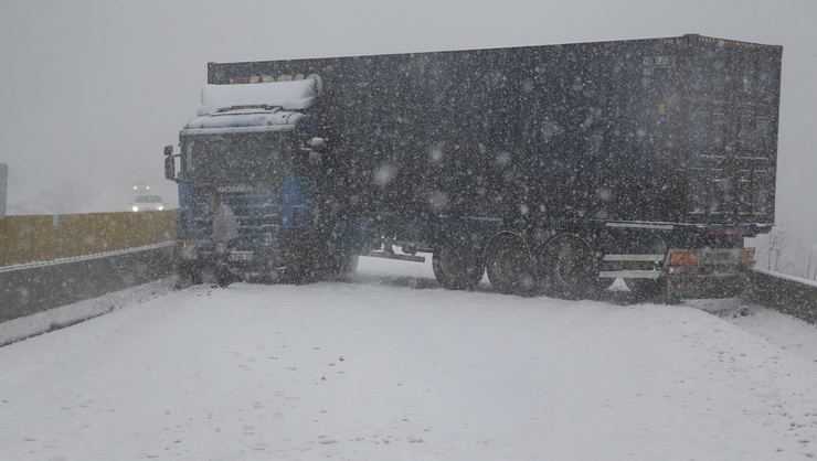 Son dakika! Ankara-İstanbul karayolu trafiğe kapandı