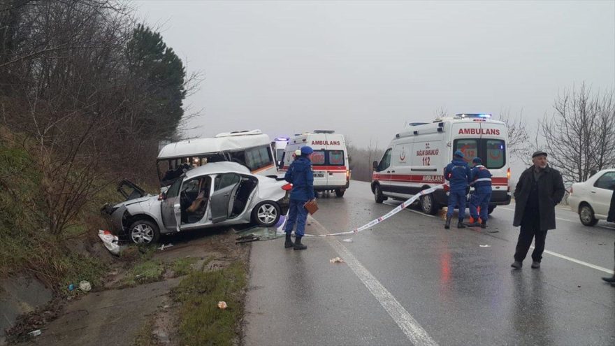 Öğrenci servisi kaza yaptı: Ölü ve yaralılar var