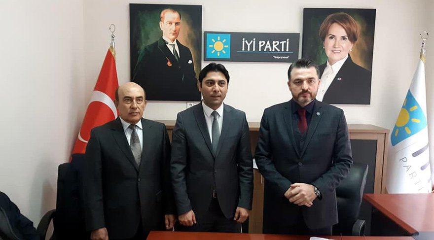 MHP’den istifa eden belediye başkanı, İYİ Parti’ye geçti!