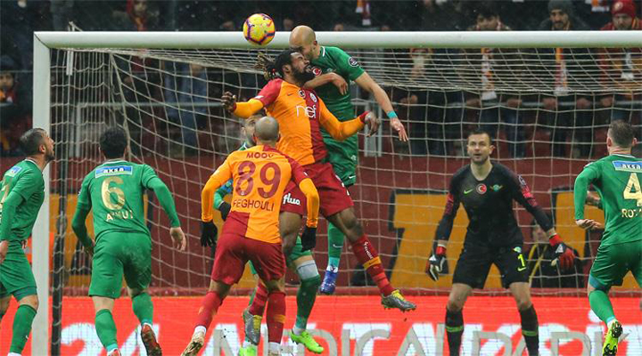 Galatasaray: 1 - Akhisarspor: 0