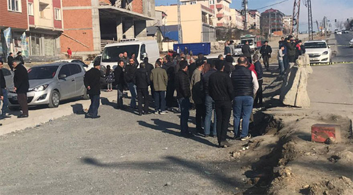 Arnavutköy'de silahlı çatışma: Üç ölü üç yaralı
