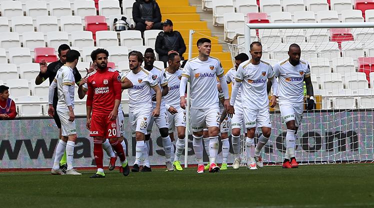 Demir Grup Sivasspor: 1 - İM Kayserispor: 3