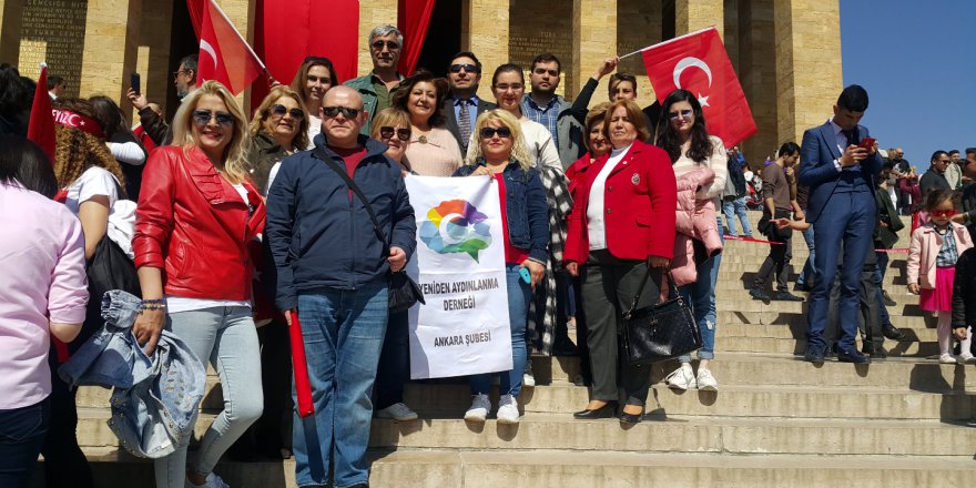 YAD üyeleri 23 Nisan günü Anıtkabir'i ziyaret programı düzenledi