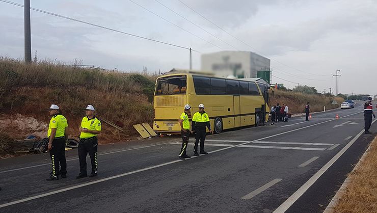 Bandırma’da feci otobüs kazası: 4 ölü 48 yaralı
