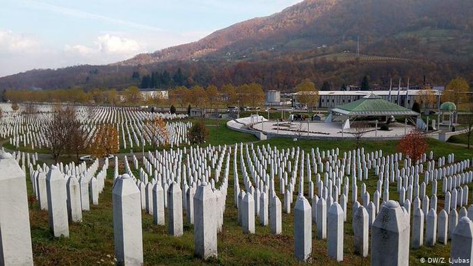 Hollanda Srebrenitsa'da öldürülenlerin sorumluluğunu kabul etti