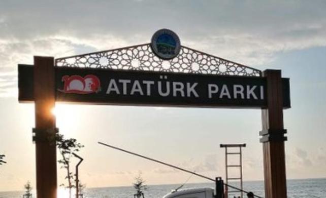 Fındıklı Kaymakamlığı 'Atatürk Parkı' isminde kamu yararı görememiş!
