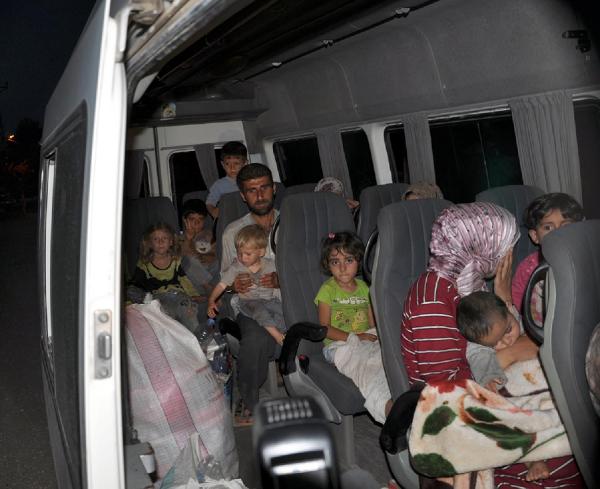 527 Suriyeli Türkiyeye Sığındı