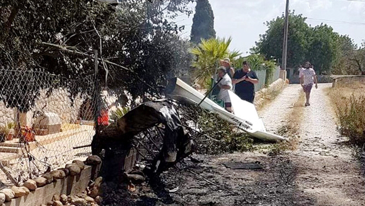 İspanya'da uçak ve helikopter çarpıştı: 7 Ölü