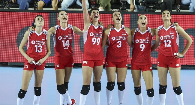 Filenin Sultanları, Bulgaristan'ı 3-1'le geçti