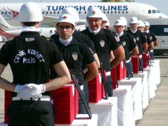 Şehit Polisler İçin Malatyada Tören