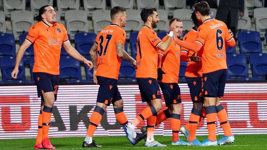 Medipol Başakşehir: 3 - Gençlerbirliği: 1