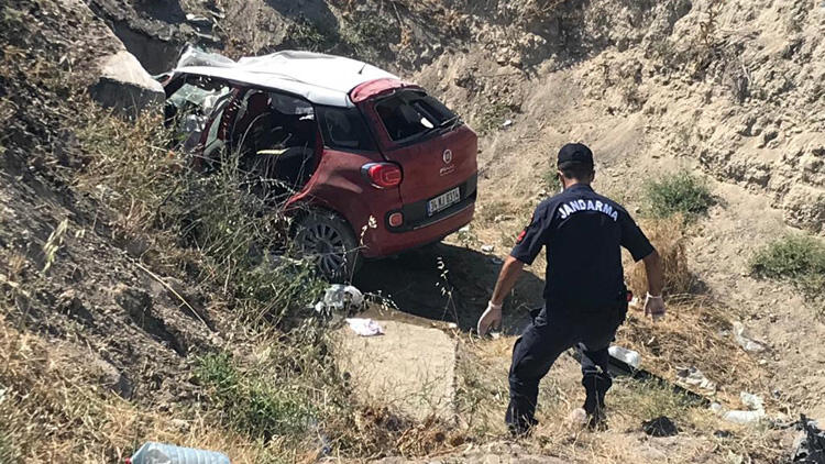 Başkent'te feci kaza! 3 Ölü 1 yaralı