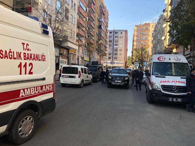 Diyarbakır'da 3 kişi doğalgazdan yaşamını yitirdi