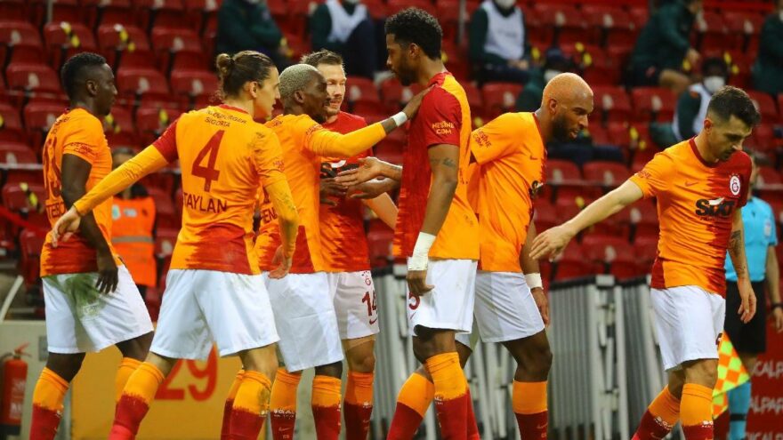 Galatasaray: 3 - Medipol Başakşehir: 0