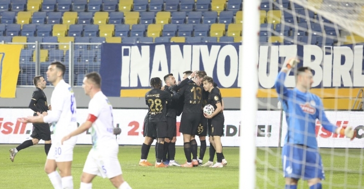 MKE Ankaragücü: 1 - Çaykur Rizespor: 1