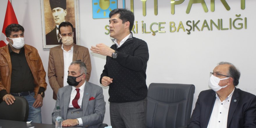 İYİ Parti’ye Silivri’de 112 yeni üye katıldı