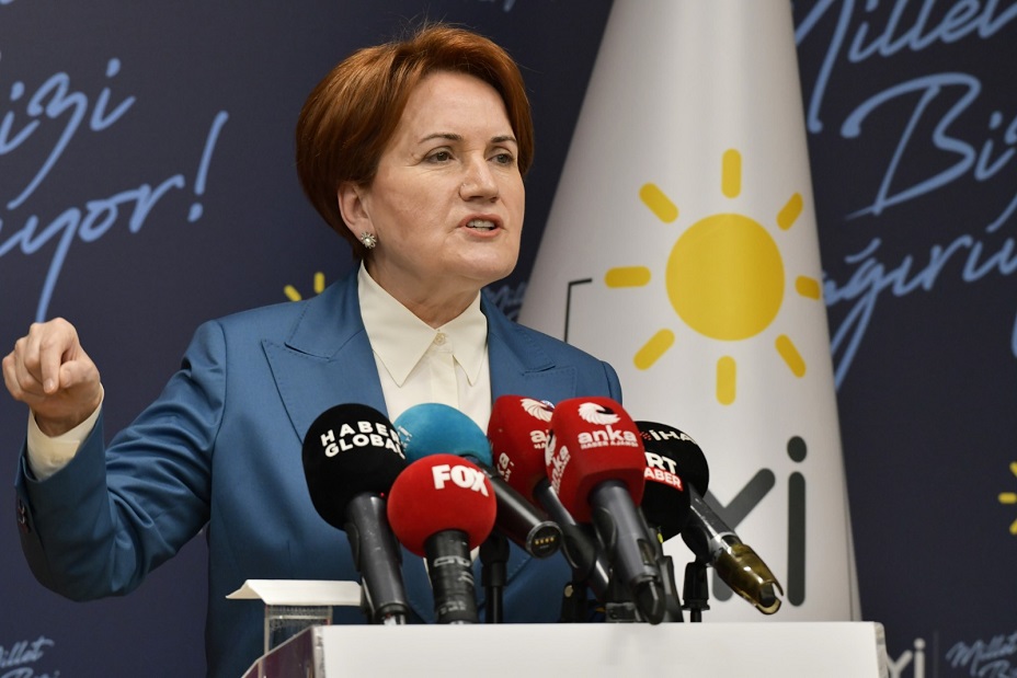 Akşener’den bildiri açıklaması: Bu bir zevzekliktir