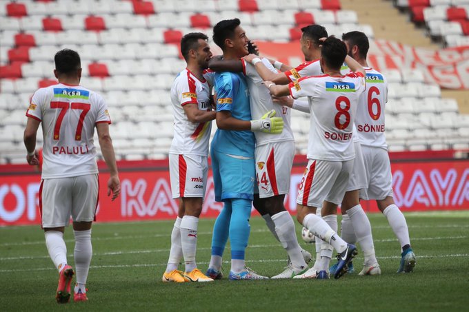 FTA Antalyaspor: 2 - Göztepe: 3