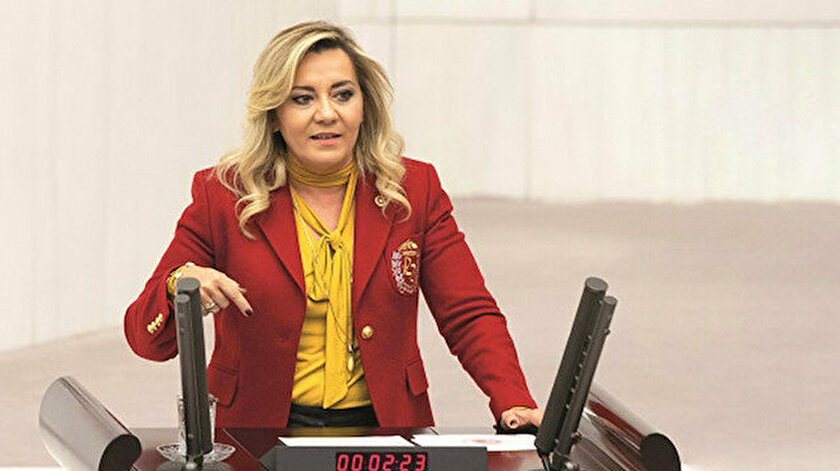 İYİ Parti Milletvekili Aylin Cesur'un tweeti gündeme oturdu